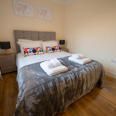 London Heathrow Serviced Apartments Ashford  Exterior foto