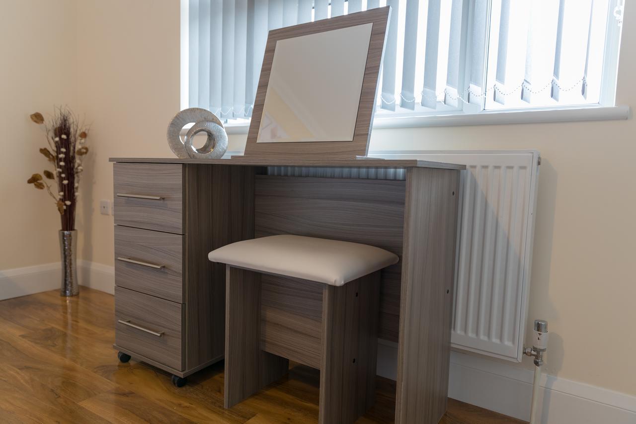 London Heathrow Serviced Apartments Ashford  Exterior foto